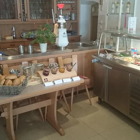 Landgasthof Und Zum Loewen Hotel 3*